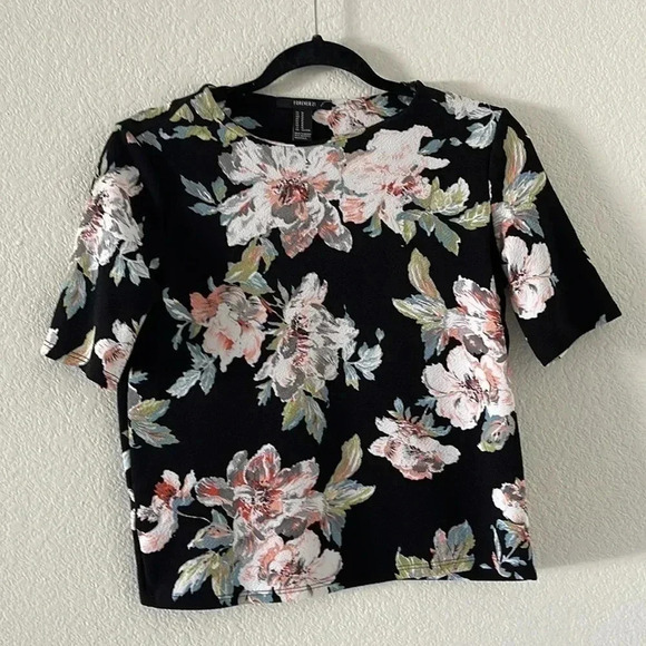 Women top forever 21 M - Picture 2 of 9